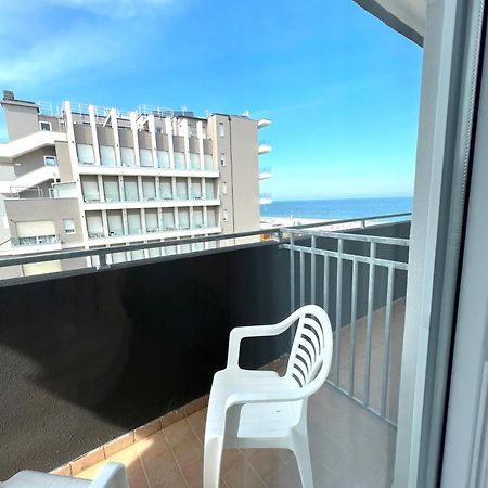 Hotel B&B Montecarlo มิลาโน แมริตทิมา ภายนอก รูปภาพ