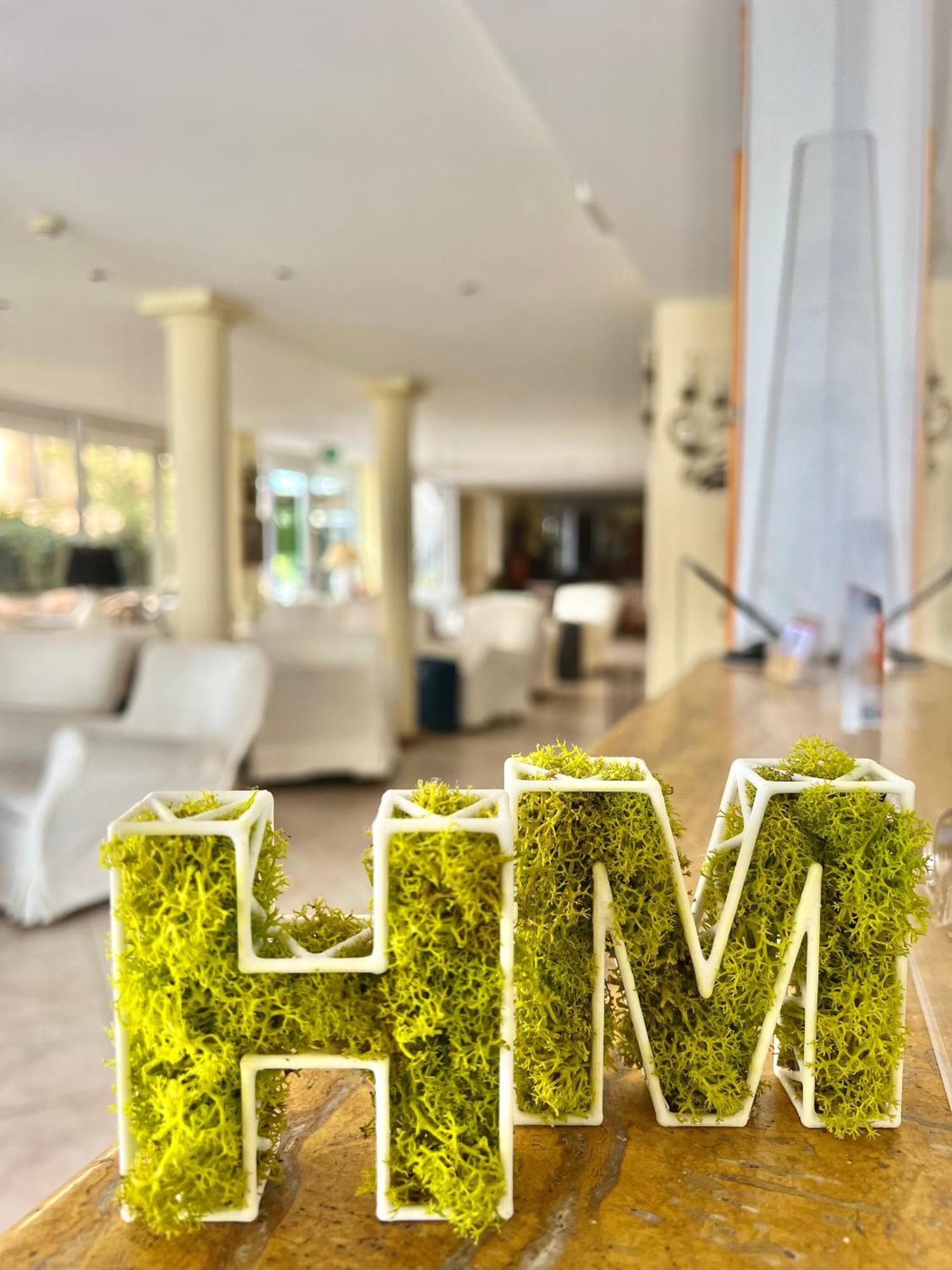 Hotel B&B Montecarlo มิลาโน แมริตทิมา ภายนอก รูปภาพ